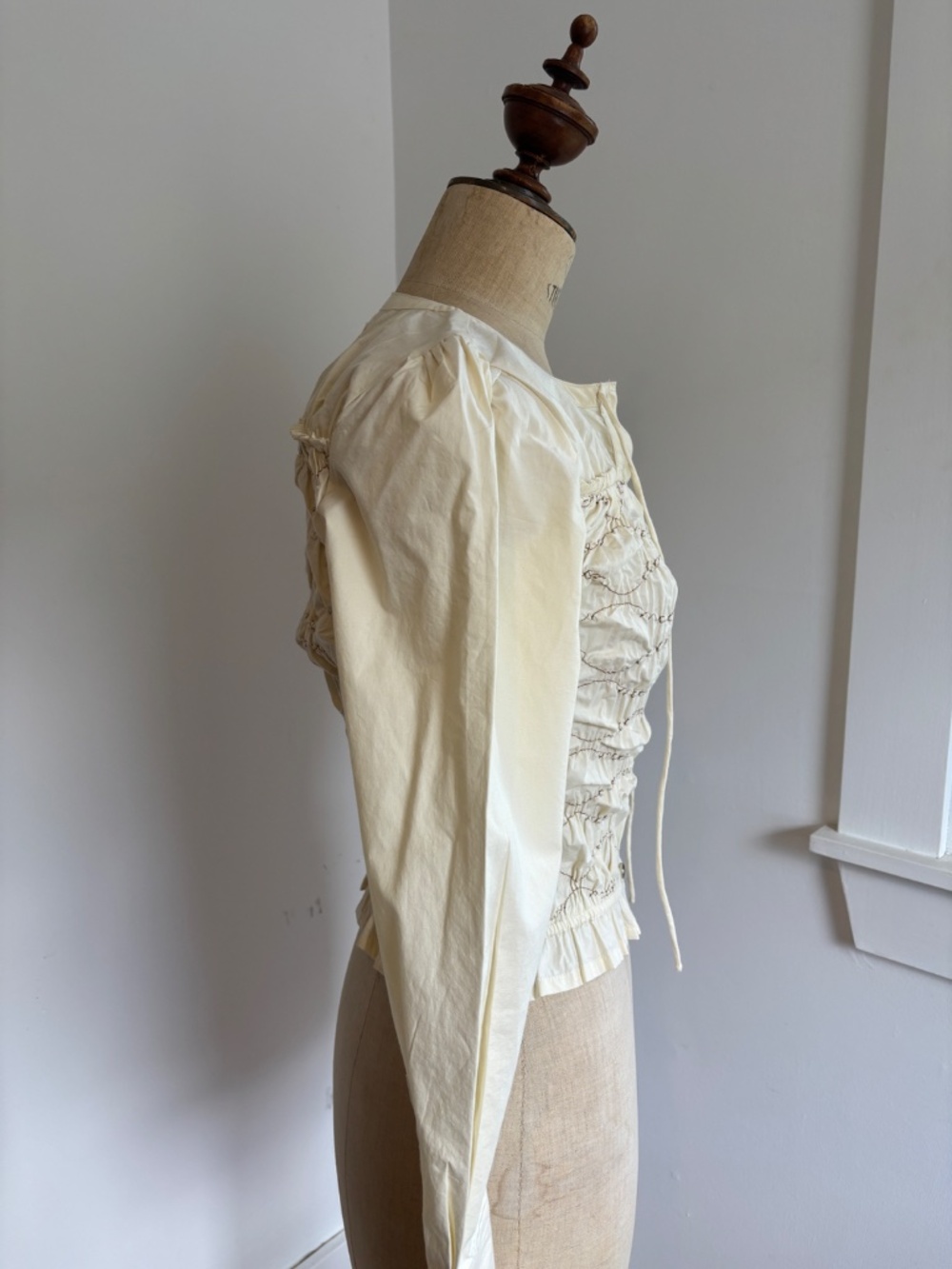 Damson Madder Cream Elliana Smocked Cardi Small NWOT - Picture 2 of 5